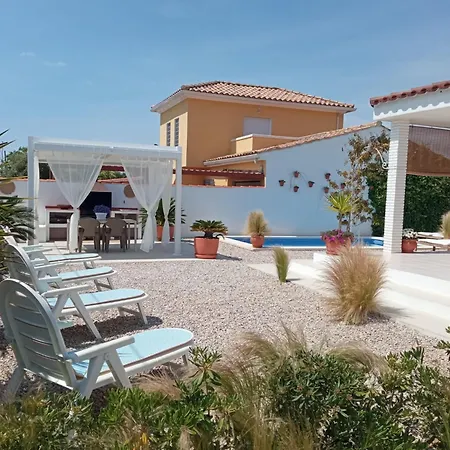Ana Tatil Evi